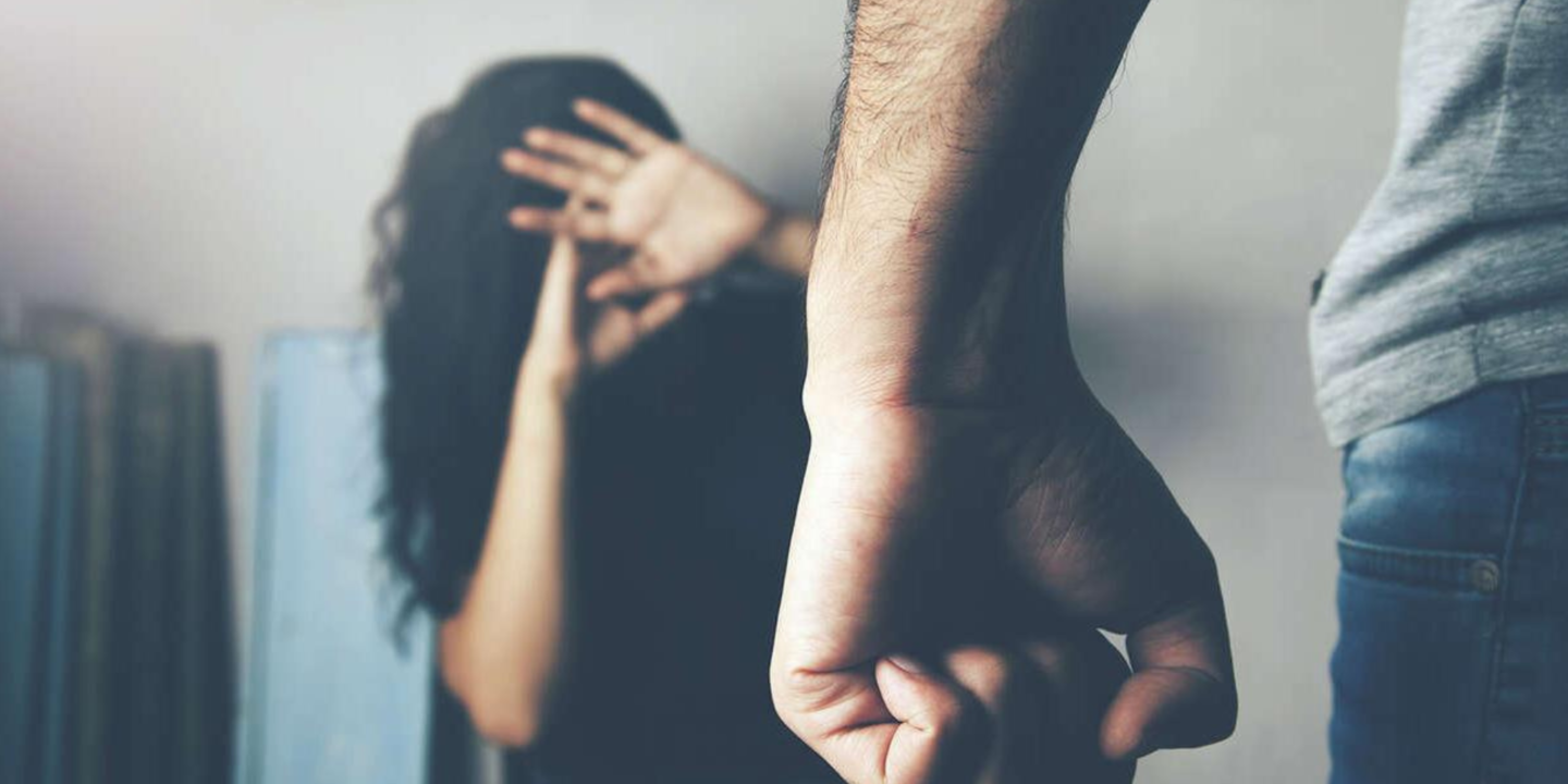 Registre public des auteurs de violences conjugales en Irlande
